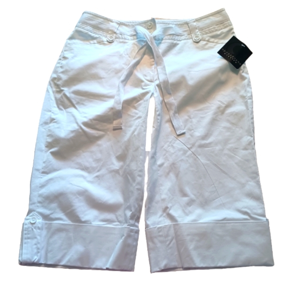 APOSTROPHE STRETCH SHORTS SIZE 6 NWT